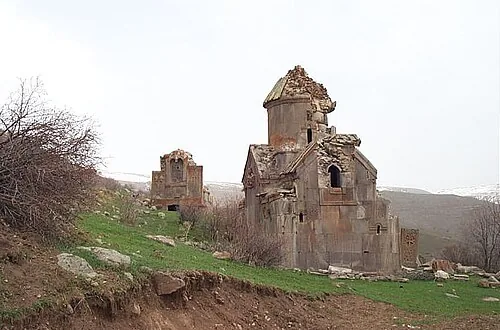 Монастырь Цахац Кар